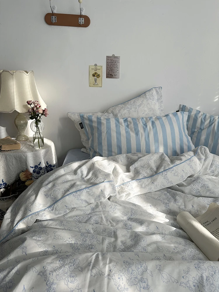 Floral Cotton Bedding Set Quartet Pure Cotton Bed Sheet Cover Duvet Case Dormitory Bedding Three Piece Set French Style...
Floral Cotton Bedding Set Quartet Pure Cotton Bed Sheet Cover Duvet Case Dormitory Bedding Three Piece Set French Style...