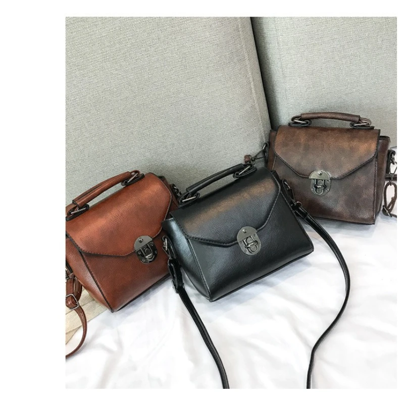 Small Square Bags for Women Fashionable Solid Color Designer Crossbody Shoulder Bag Vintage PU Leather Handbags Female Bag
Small Square Bags for Women Fashionable Solid Color Designer Crossbody Shoulder Bag Vintage PU Leather Handbags Female Bag
