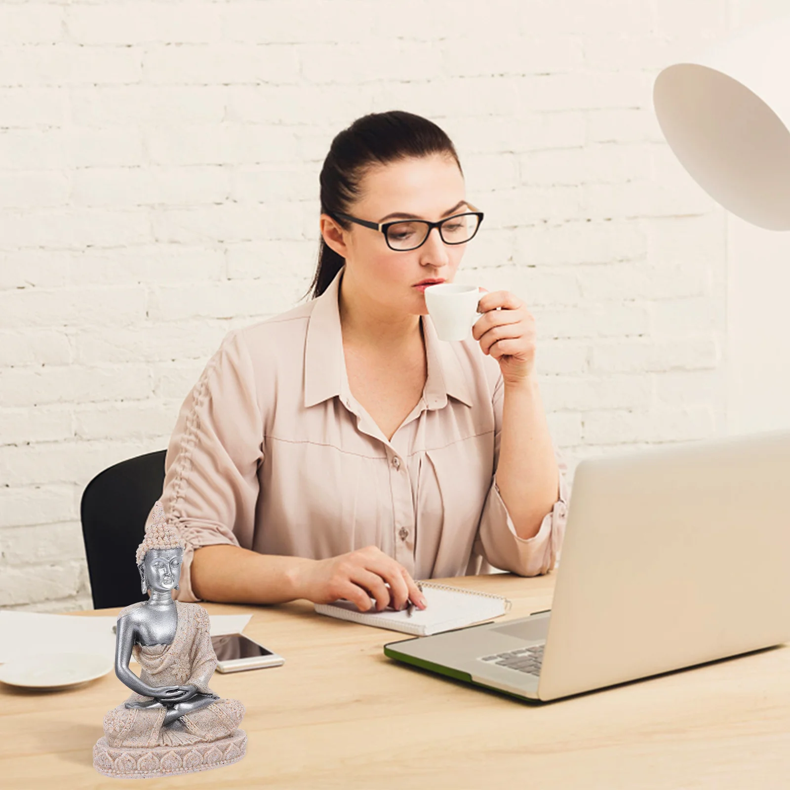 Buddha Statue Aquarium Ornament Fish Tank Landscape Decoration Safe Material Environmental Protection Unique Aquarium Buddha
Buddha Statue Aquarium Ornament Fish Tank Landscape Decoration Safe Material Environmental Protection Unique Aquarium Buddha