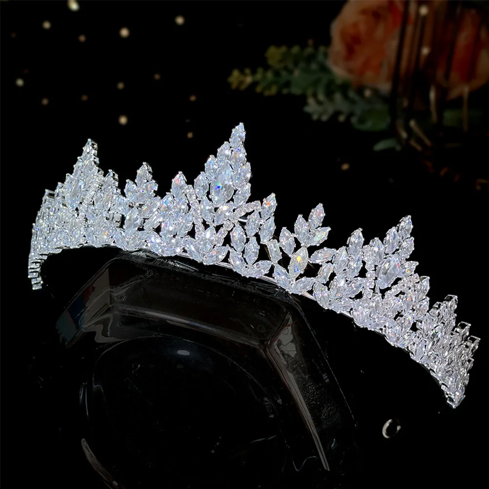 Luxurious Cubic Zirconia Crown Bridal Hair Accessories Wedding Pageant Birthday Shiny Comfortable Match Outfits
Luxurious Cubic Zirconia Crown Bridal Hair Accessories Wedding Pageant Birthday Shiny Comfortable Match Outfits