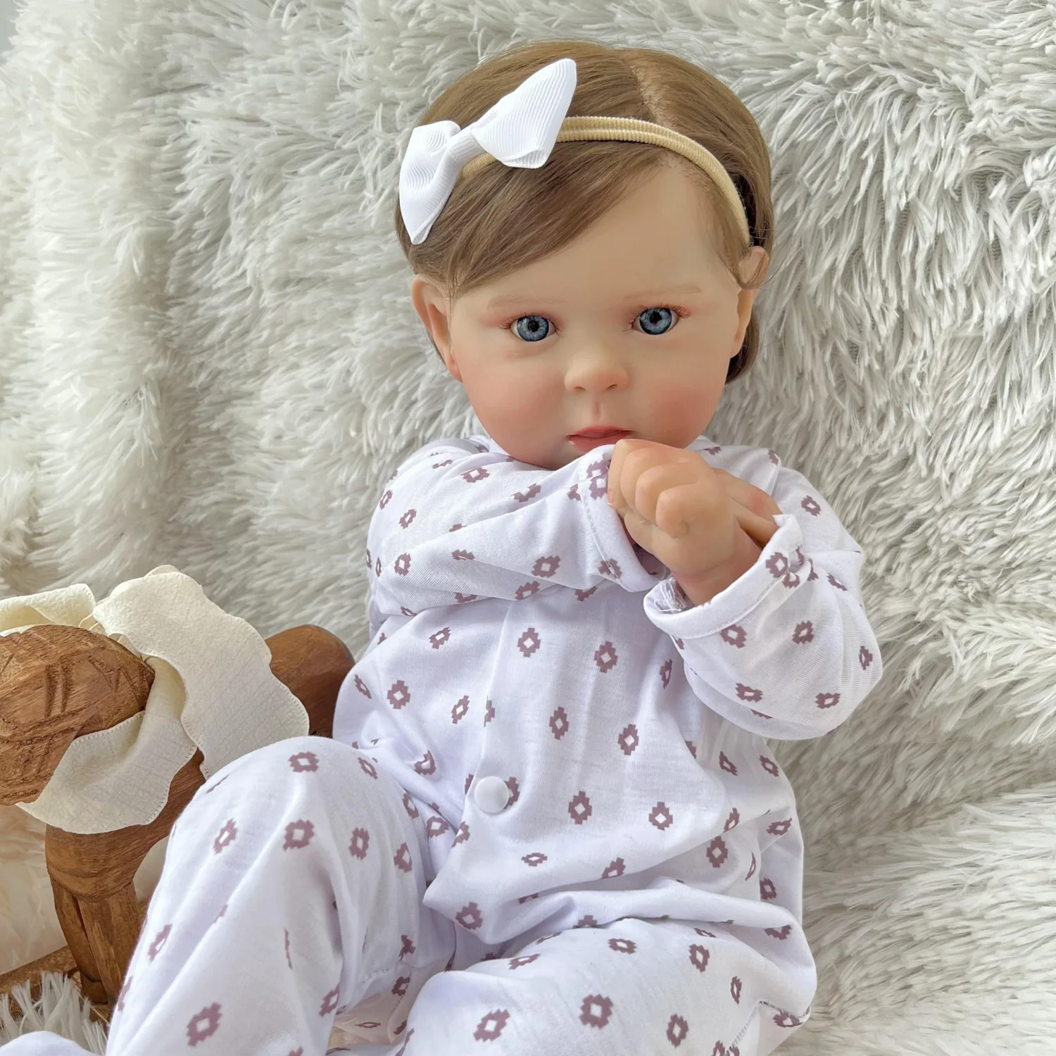 AONPENG 48cm 19inch 3D-Paint Skin With Vein Cloth Body Sweet Reborn Baby Doll Toy For Girl Lifelike Cute Handmade Birthday Gift
AONPENG 48cm 19inch 3D-Paint Skin With Vein Cloth Body Sweet Reborn Baby Doll Toy For Girl Lifelike Cute Handmade Birthday Gift