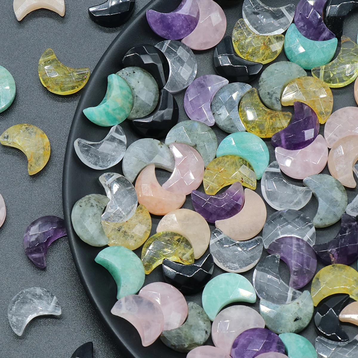 5pc Natural Semi-Precious Stone Beads Energy Moon Shape Amethysts Rose Quartz for Jewelry Making Necklace Earring Accessories
5pc Natural Semi-Precious Stone Beads Energy Moon Shape Amethysts Rose Quartz for Jewelry Making Necklace Earring Accessories