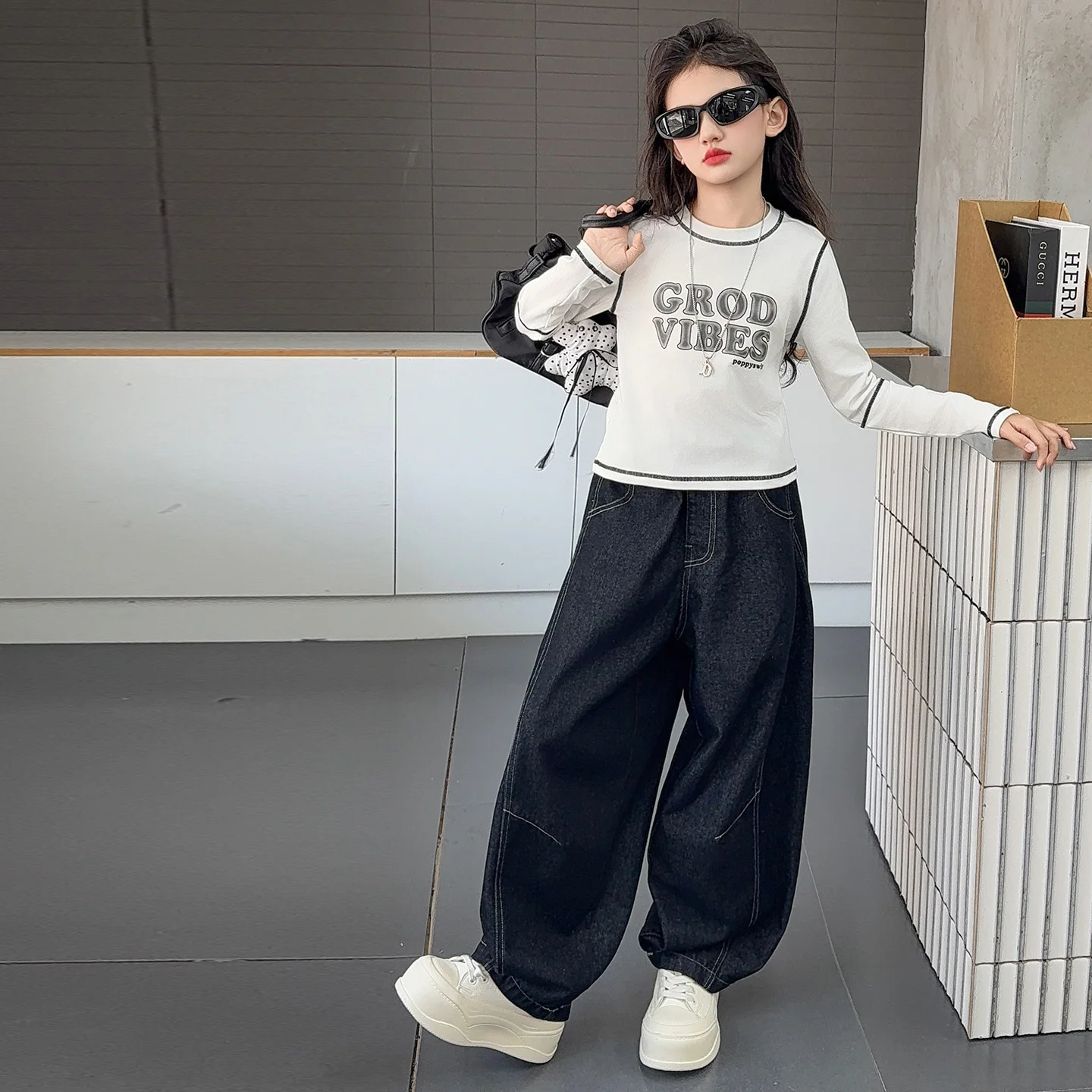 Girls Clothes Sets Size 4-14Y Kid Tee Top&Pants Bottom Suit Child 2Pieces Of Clothing Sets Toddle Streetwear Style Fashion Sets
Girls Clothes Sets Size 4-14Y Kid Tee Top&Pants Bottom Suit Child 2Pieces Of Clothing Sets Toddle Streetwear Style Fashion Sets