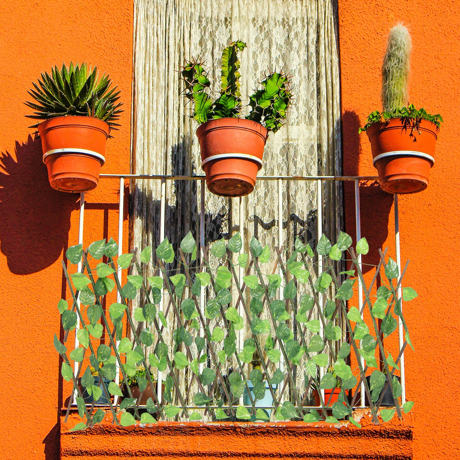 Artificial Green Fence Decorative Hedge Panels Plastic Yard Garden Stretchable Fencing Screen Balcony Leaf Vines Grating nament
Artificial Green Fence Decorative Hedge Panels Plastic Yard Garden Stretchable Fencing Screen Balcony Leaf Vines Grating nament