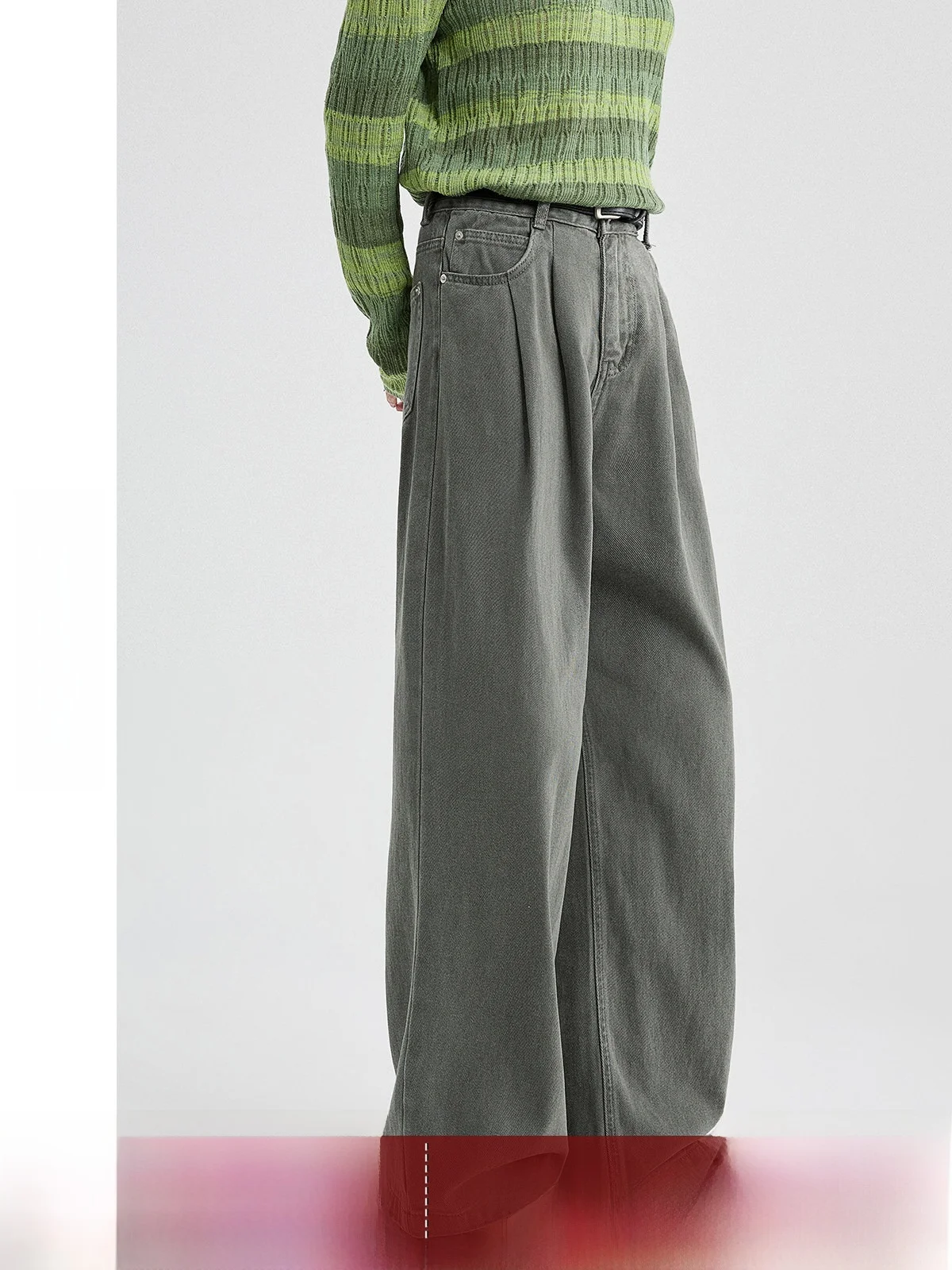 Loose Straight Leg Jeans Women's New 2026 Spring Vintage Pleated Slim High Waist Wide Leg Pants High Waist Folded Pure Color
Loose Straight Leg Jeans Women's New 2026 Spring Vintage Pleated Slim High Waist Wide Leg Pants High Waist Folded Pure Color