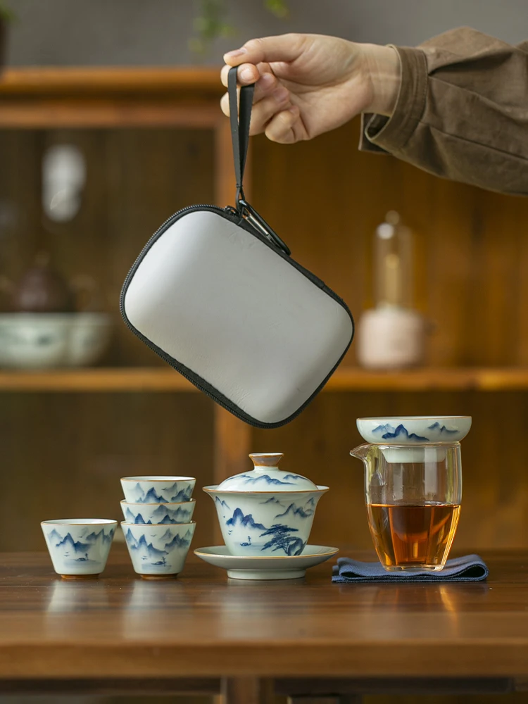 Portable Hand-Painted Underglaze Travel Tea Set Ceramic Outdoor Tea Brewing Kit One Pot Four Cups Lightweight Set for Journey
Portable Hand-Painted Underglaze Travel Tea Set Ceramic Outdoor Tea Brewing Kit One Pot Four Cups Lightweight Set for Journey