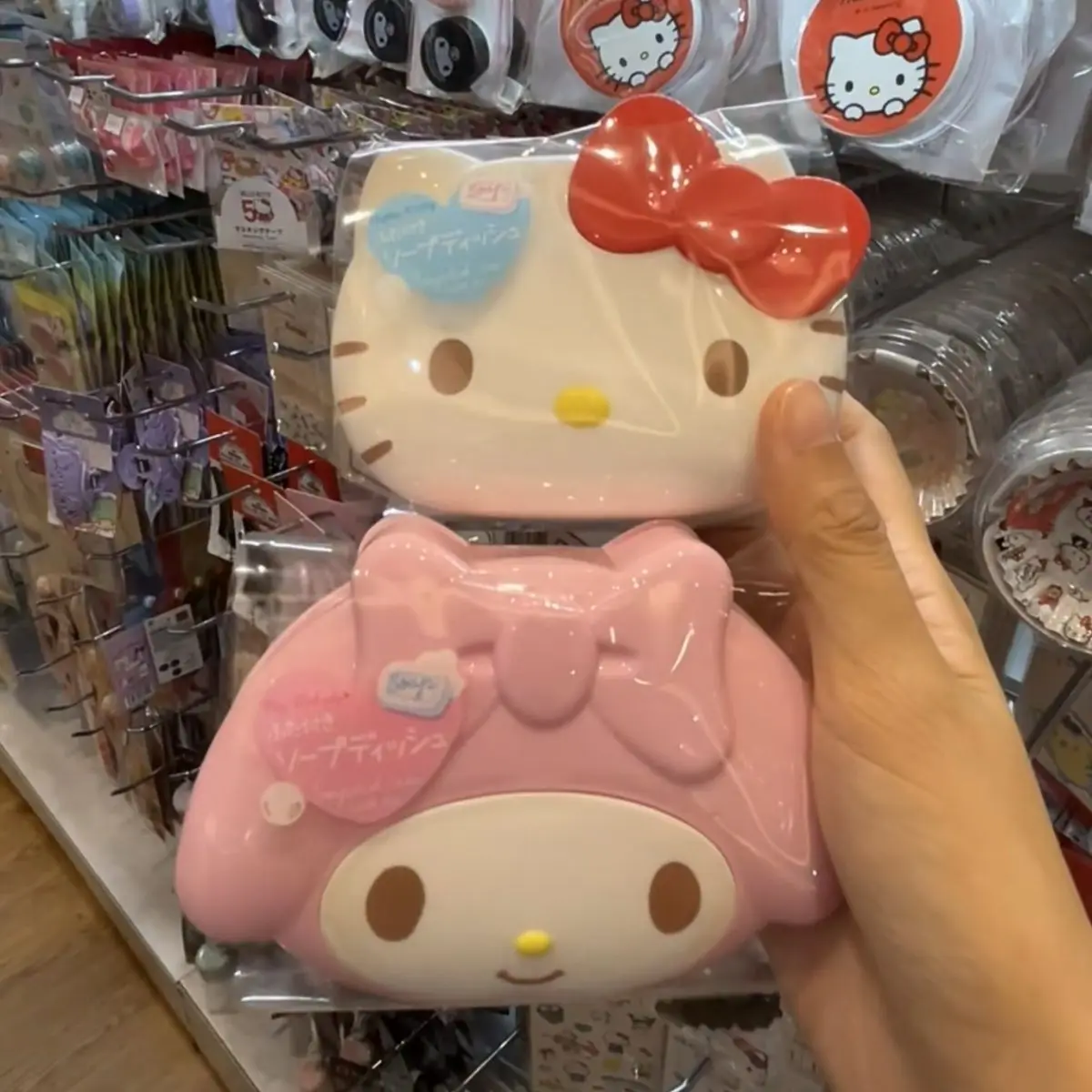 Anime Sanrio Hello Kitty My Melody 3D Cartoon Cute Pink Bathroom Soap Dish with Lid Soap Holder Cartoon Kawaii Lovely 2026 New
Anime Sanrio Hello Kitty My Melody 3D Cartoon Cute Pink Bathroom Soap Dish with Lid Soap Holder Cartoon Kawaii Lovely 2026 New