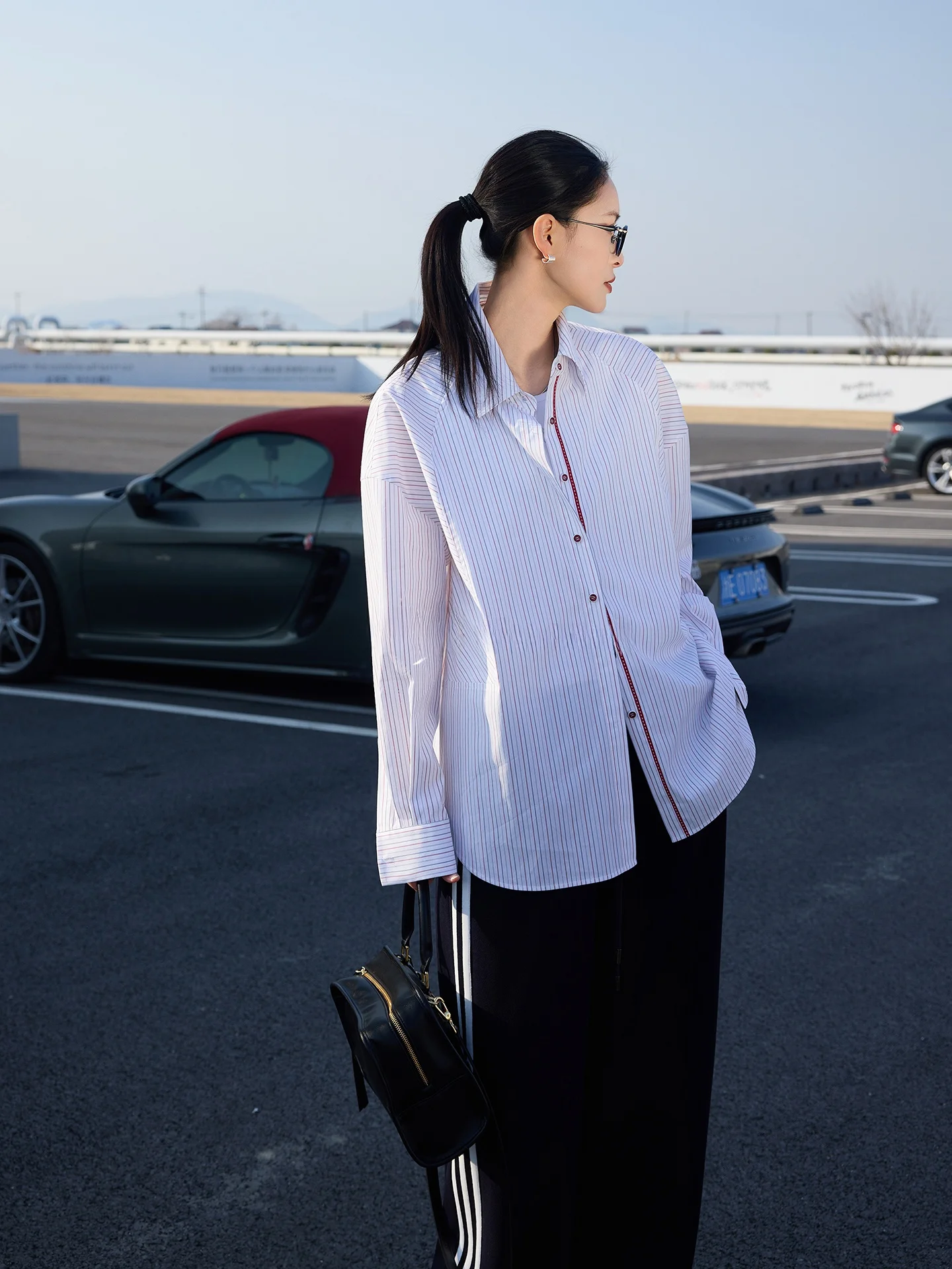 Jieji Zhang Spring Design Simple Striped irt Jaet Women Commute Layering Versatile Top Cotton Casual Loose Fit irt
Jieji Zhang Spring Design Simple Striped irt Jaet Women Commute Layering Versatile Top Cotton Casual Loose Fit irt