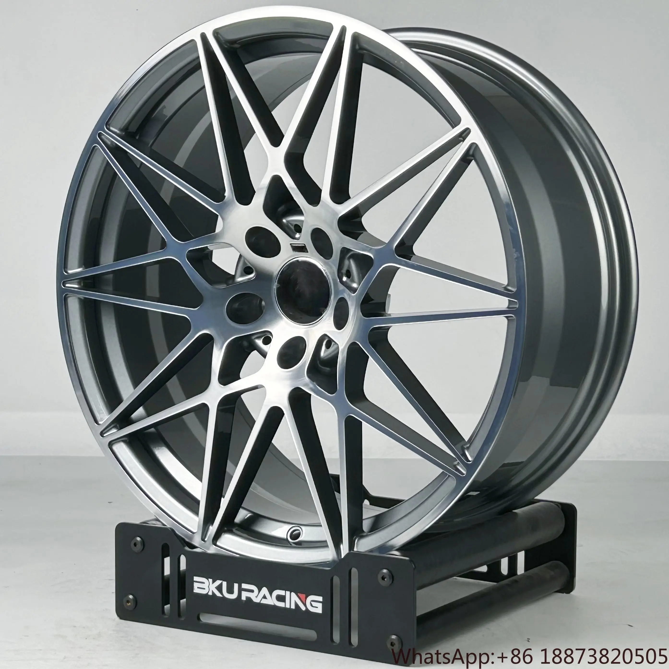 Forged 5x120 Wheels 666M for BMW F82 M4 CS F80 M3 F87 M2 F30 325 330 335 340 18-20 Inch Rim Custom Light Weight Alloy Wheels
Forged 5x120 Wheels 666M for BMW F82 M4 CS F80 M3 F87 M2 F30 325 330 335 340 18-20 Inch Rim Custom Light Weight Alloy Wheels