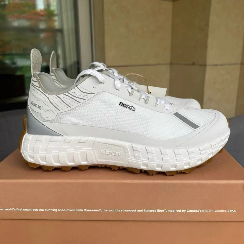 Classic Brand Sport Shoe Unisex Top Quality Outdoor Sports Shoes Men Women
Classic Brand Sport Shoe Unisex Top Quality Outdoor Sports Shoes Men Women