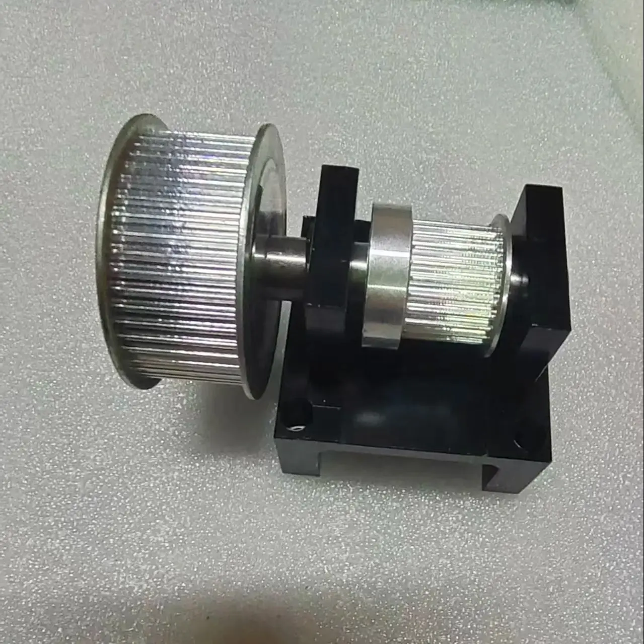 Laser Engraving Machine Drive Pulley Bracket Height 55mm Pulley Center Height 43mm Ratio 3M-24 Teeth to 3M-48 Teeth
Laser Engraving Machine Drive Pulley Bracket Height 55mm Pulley Center Height 43mm Ratio 3M-24 Teeth to 3M-48 Teeth