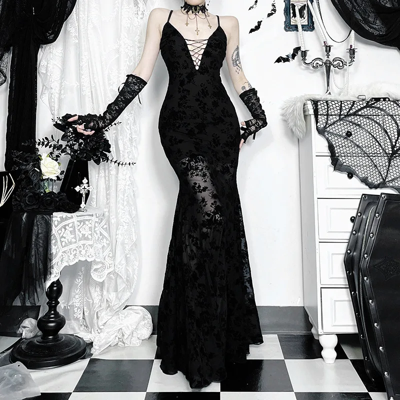 LM25013 Lace Drop Floor-length Chiffon Halter Dress, New Gothic Style Long Dress For , Dark Gothic Evening Gown
LM25013 Lace Drop Floor-length Chiffon Halter Dress, New Gothic Style Long Dress For , Dark Gothic Evening Gown