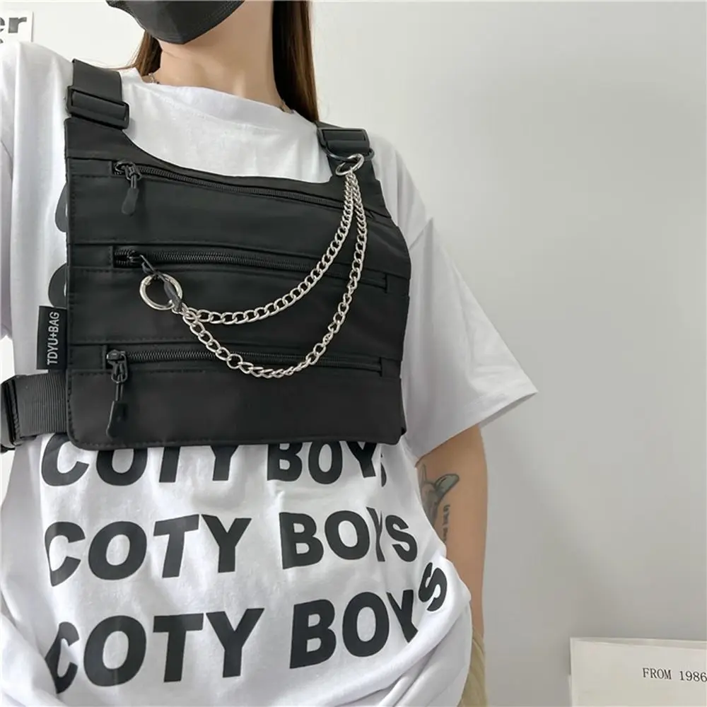 Casual Multi Pocket Men Chest Bag Nylon Large Capacity Man' s Vest Bag Streetwear Phone Pack Message Crossbody Pouch Couple
Casual Multi Pocket Men Chest Bag Nylon Large Capacity Man' s Vest Bag Streetwear Phone Pack Message Crossbody Pouch Couple
