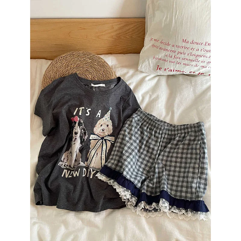 Loose Round Neck Short Sleeve Sleepwear Set Women's Summer New Style Pink Plaid Shorts Outwear Comfortable Breathable Casual
Loose Round Neck Short Sleeve Sleepwear Set Women's Summer New Style Pink Plaid Shorts Outwear Comfortable Breathable Casual