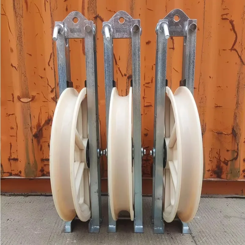 Factory 822 Series Large Diameter Nylon/Steel Sheave Stringing Pulley Blocks Timing Single/Three/Five/Seven-Wheel Pulley OEM 
Factory 822 Series Large Diameter Nylon/Steel Sheave Stringing Pulley Blocks Timing Single/Three/Five/Seven-Wheel Pulley OEM