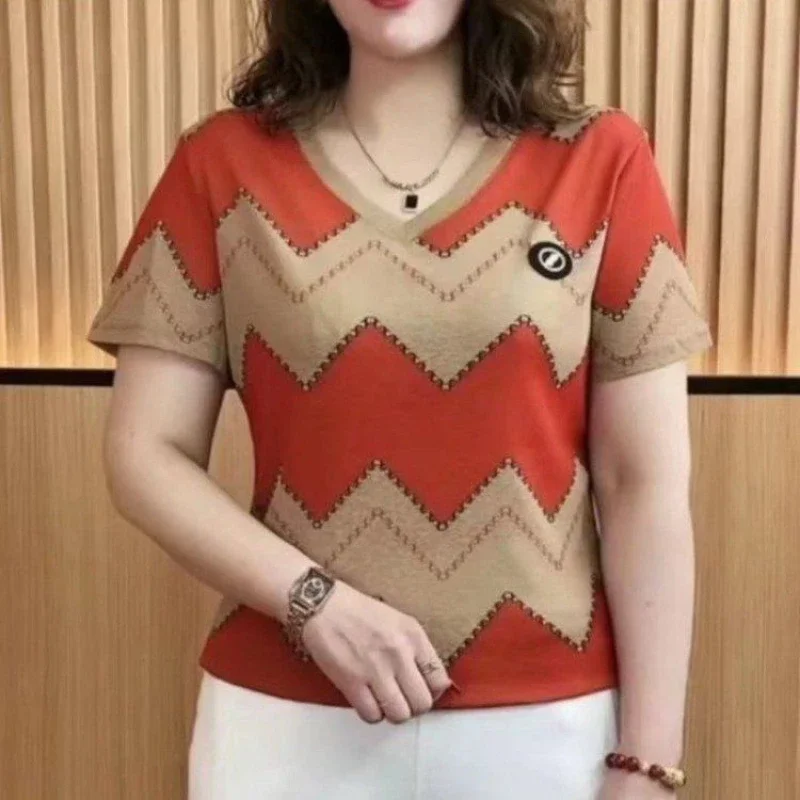 Temperament Summer New Short-sleeved Printed Loose Striped Base Make Mother Look Slimming and Age-reducing Large-size Top Women
Temperament Summer New Short-sleeved Printed Loose Striped Base Make Mother Look Slimming and Age-reducing Large-size Top Women