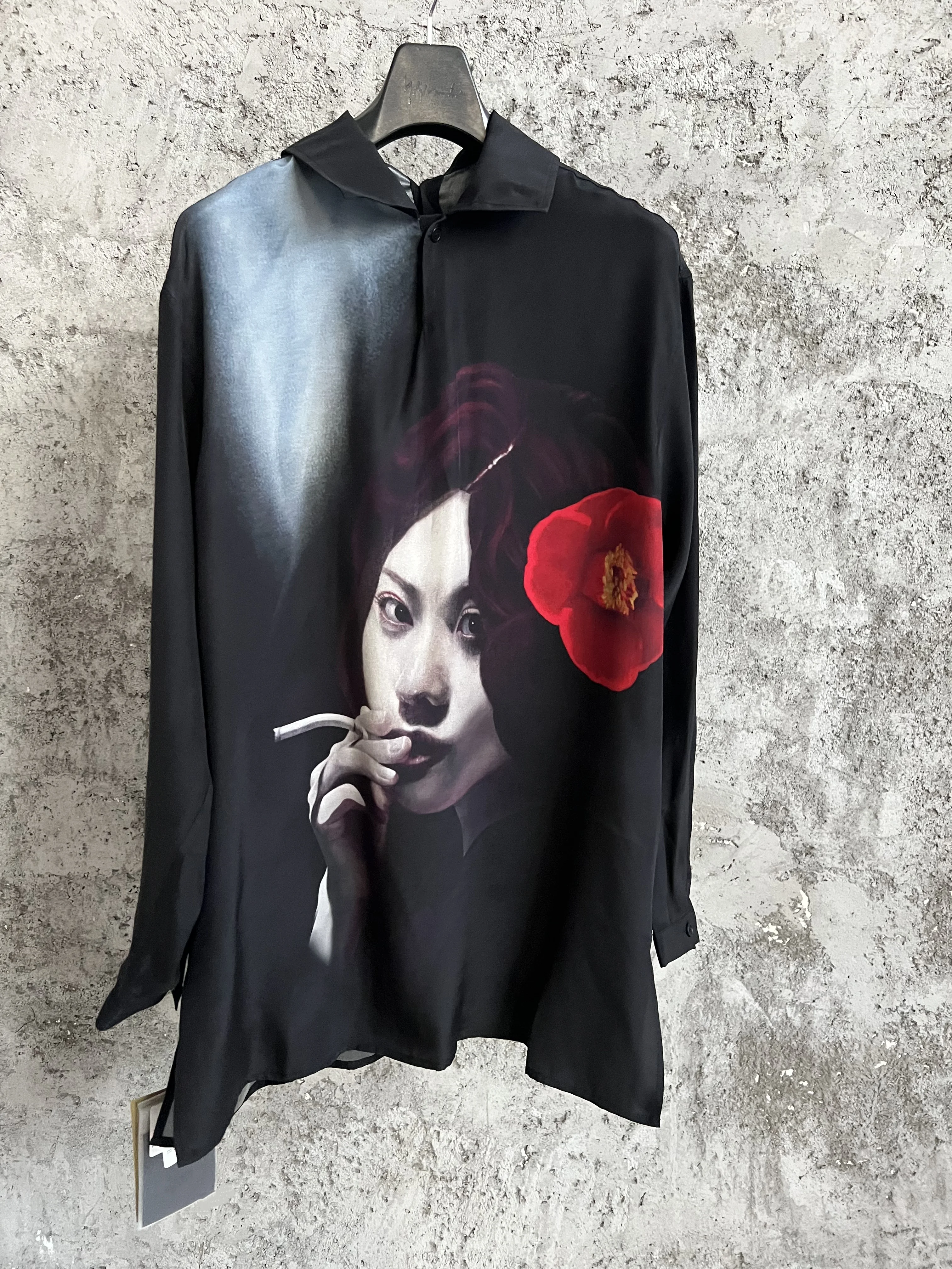 YAMAMOTO-Style Shirt,HighQuality Riginal Design,Naito Sparrow Printing ,Japanese Kimono Top,Unisex Style
YAMAMOTO-Style Shirt,HighQuality Riginal Design,Naito Sparrow Printing ,Japanese Kimono Top,Unisex Style