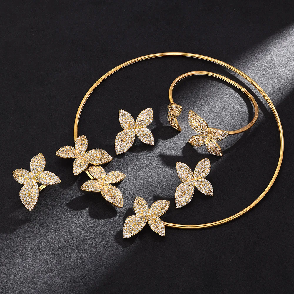 New Leaf Flower Design - Exquisite, Luxurious, Sophisticated, High-End - Golden - Versatile Evening Dress Set
New Leaf Flower Design - Exquisite, Luxurious, Sophisticated, High-End - Golden - Versatile Evening Dress Set