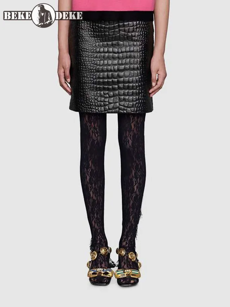 Fashion Women Crocodile Pattern Real Sheepskin Skirt Slim Fit A Line High Waist Sexy Ladies Short Mini Genuine Leather Skirts
Fashion Women Crocodile Pattern Real Sheepskin Skirt Slim Fit A Line High Waist Sexy Ladies Short Mini Genuine Leather Skirts
