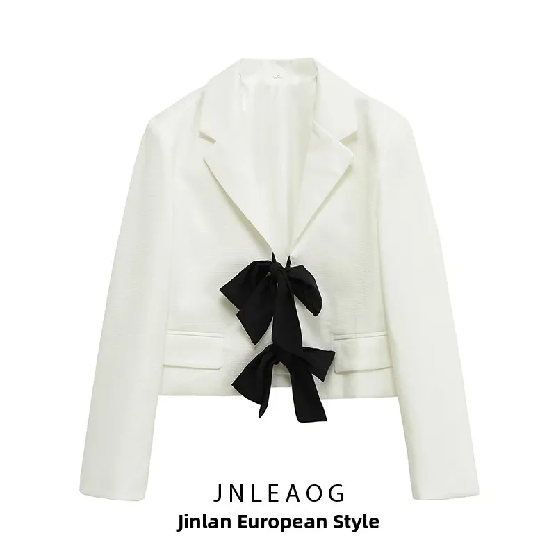 Модный универсальный женский костюм с декоративными узлами и цветовыми блоками, осенняя новинка, полиэстер, деловой стиль
Модный универсальный женский костюм с декоративными узлами и цветовыми блоками, осенняя новинка, полиэстер, деловой стиль