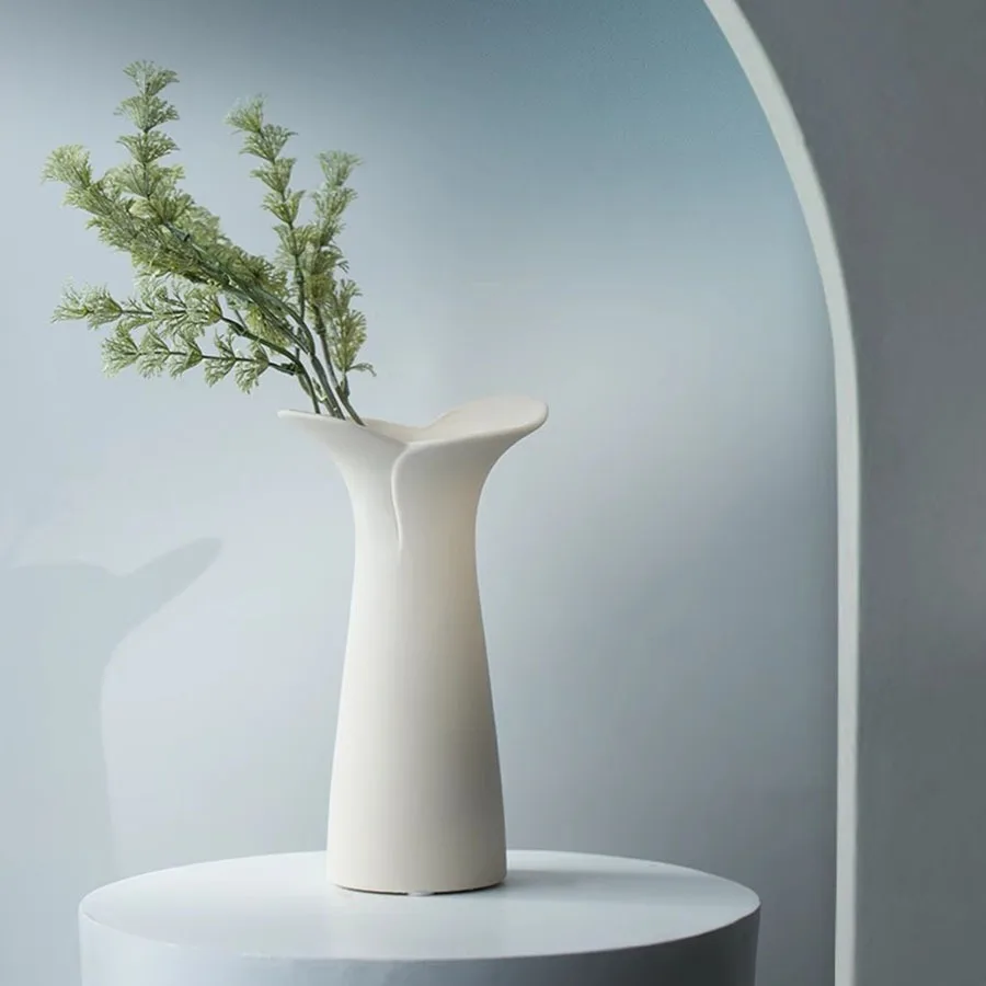 Elegant Vase Ornament Original Modern Round Home Decor Vase Ceramic Wedding Outdoor Garden Minimalist White Floreros Home Decor
Elegant Vase Ornament Original Modern Round Home Decor Vase Ceramic Wedding Outdoor Garden Minimalist White Floreros Home Decor
