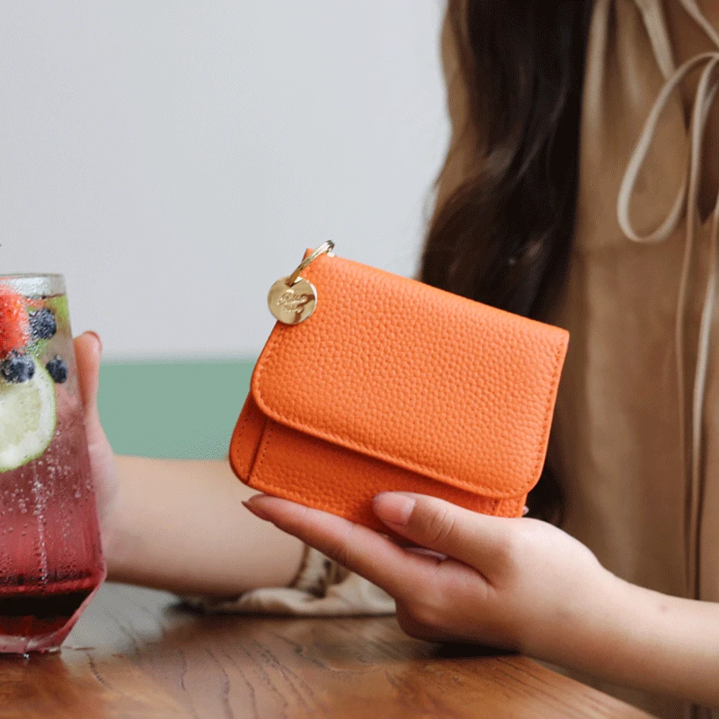2023 New Cute Mini Card Wallet Solid Color High Quality Cowhide Coin Purse Cardholder Travel Small Wallets For Women
2023 New Cute Mini Card Wallet Solid Color High Quality Cowhide Coin Purse Cardholder Travel Small Wallets For Women