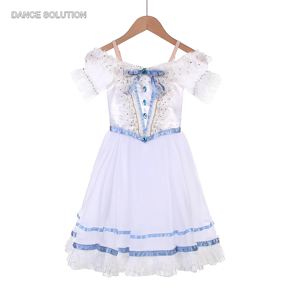 New High-end Gratuation Ballet Ballet Costumes White with Blue and lace Decoration Ballet Tutu
New High-end Gratuation Ballet Ballet Costumes White with Blue and lace Decoration Ballet Tutu