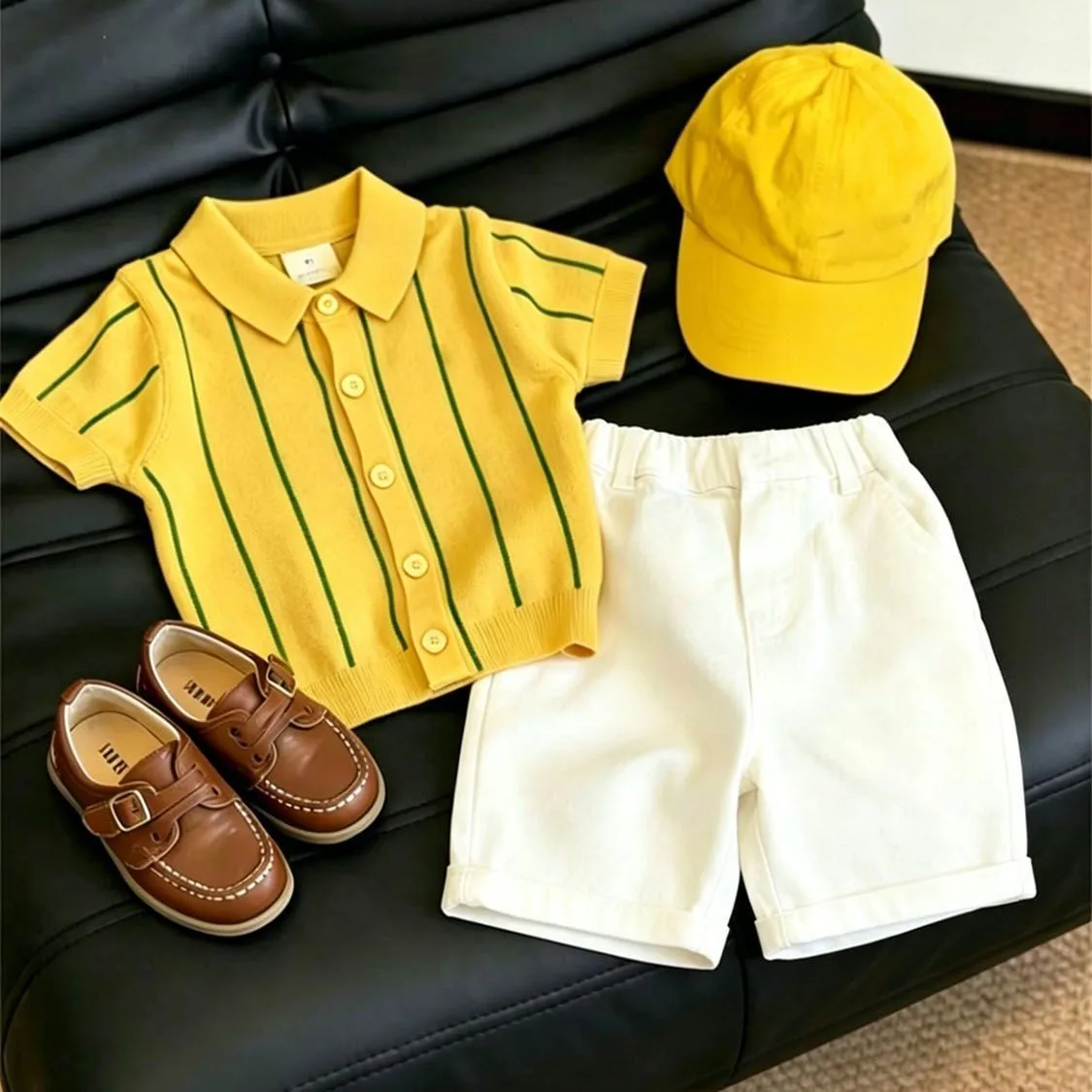 Boys' Set Summer New Children's Yellow Striped Ice Silk Knitted Short Sleeve Top+Casual Shorts 2-piece Set
Boys' Set Summer New Children's Yellow Striped Ice Silk Knitted Short Sleeve Top+Casual Shorts 2-piece Set