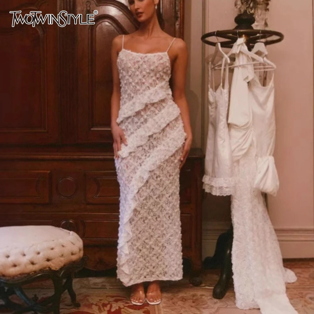 TWOTWINSTYLE Solid Spliced Ruffles Slimming Dresses for Women Squre Neck Long Sleeve High Waist Temperament Dress Female
TWOTWINSTYLE Solid Spliced Ruffles Slimming Dresses for Women Squre Neck Long Sleeve High Waist Temperament Dress Female