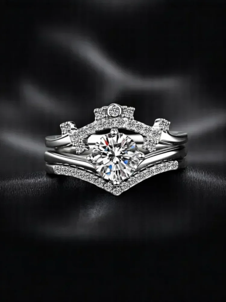 Лидер продаж, горячая распродажа, стерлинговое серебро 925 пробы, кольцо с муассанитом 0,8 карата VVS1, женская мода, разделительная Корона, темпераментные украшения с Ce
Лидер продаж, горячая распродажа, стерлинговое серебро 925 пробы, кольцо с муассанитом 0,8 карата VVS1, женская мода, разделительная Корона, темпераментные украшения с Ce