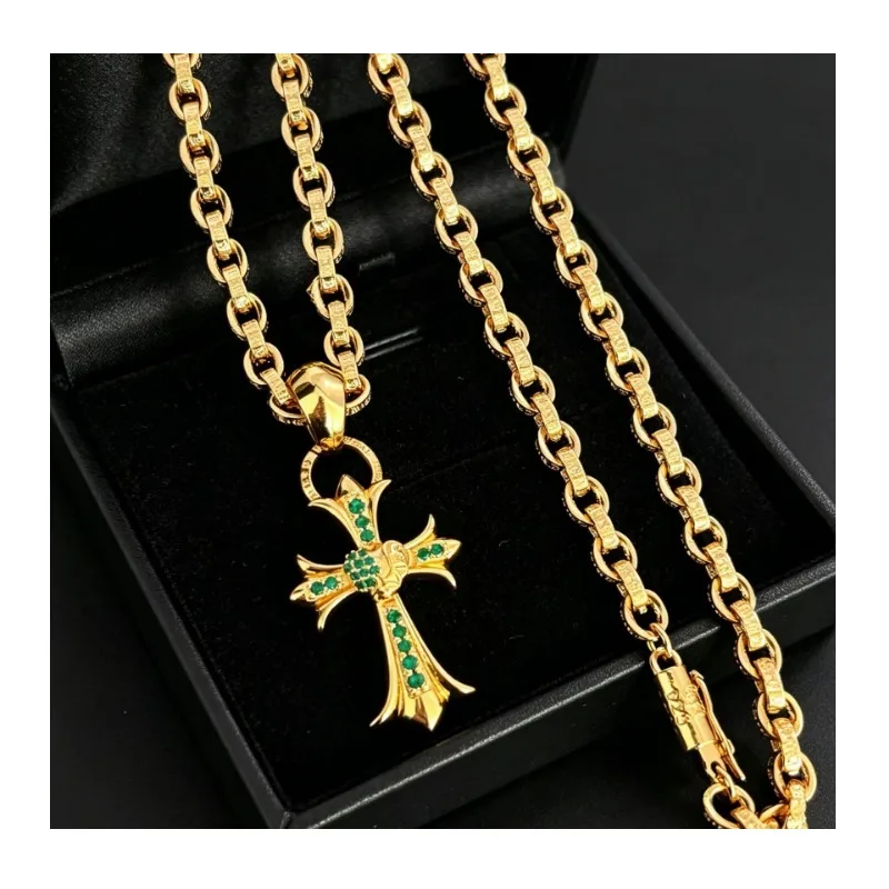 Trendy Brand New Love Cross Diamond Set Personality Temperament Fashion Men and Women Versatile Niche Simple Generous High Sense
Trendy Brand New Love Cross Diamond Set Personality Temperament Fashion Men and Women Versatile Niche Simple Generous High Sense