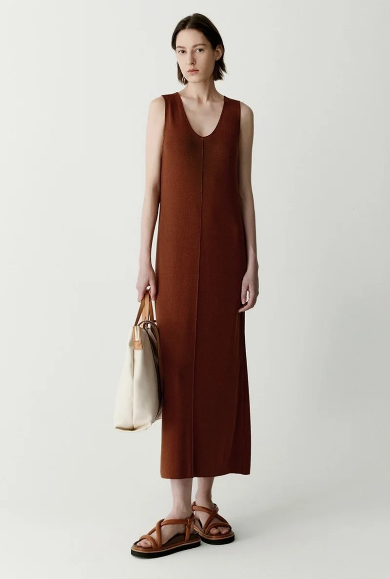 Spring/Summer New Silk and Linen Dresses, Mulberry Silk and Linen Knitted Vest Skirt, Vacation Style Loose Women's Wear
Spring/Summer New Silk and Linen Dresses, Mulberry Silk and Linen Knitted Vest Skirt, Vacation Style Loose Women's Wear