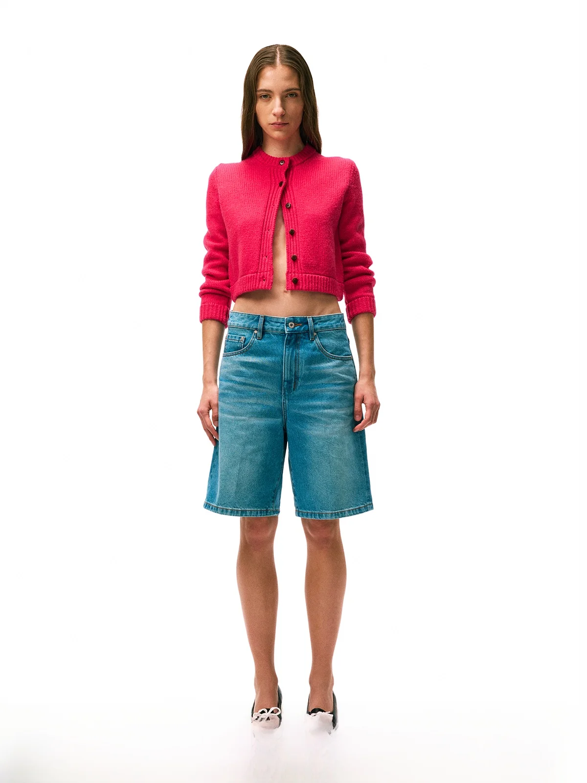 Loose Fit Vintage Washed Light Blue Cotton Denim Capri Pants Straight Leg Casual Trousers for Women Mid-Calf Length
Loose Fit Vintage Washed Light Blue Cotton Denim Capri Pants Straight Leg Casual Trousers for Women Mid-Calf Length