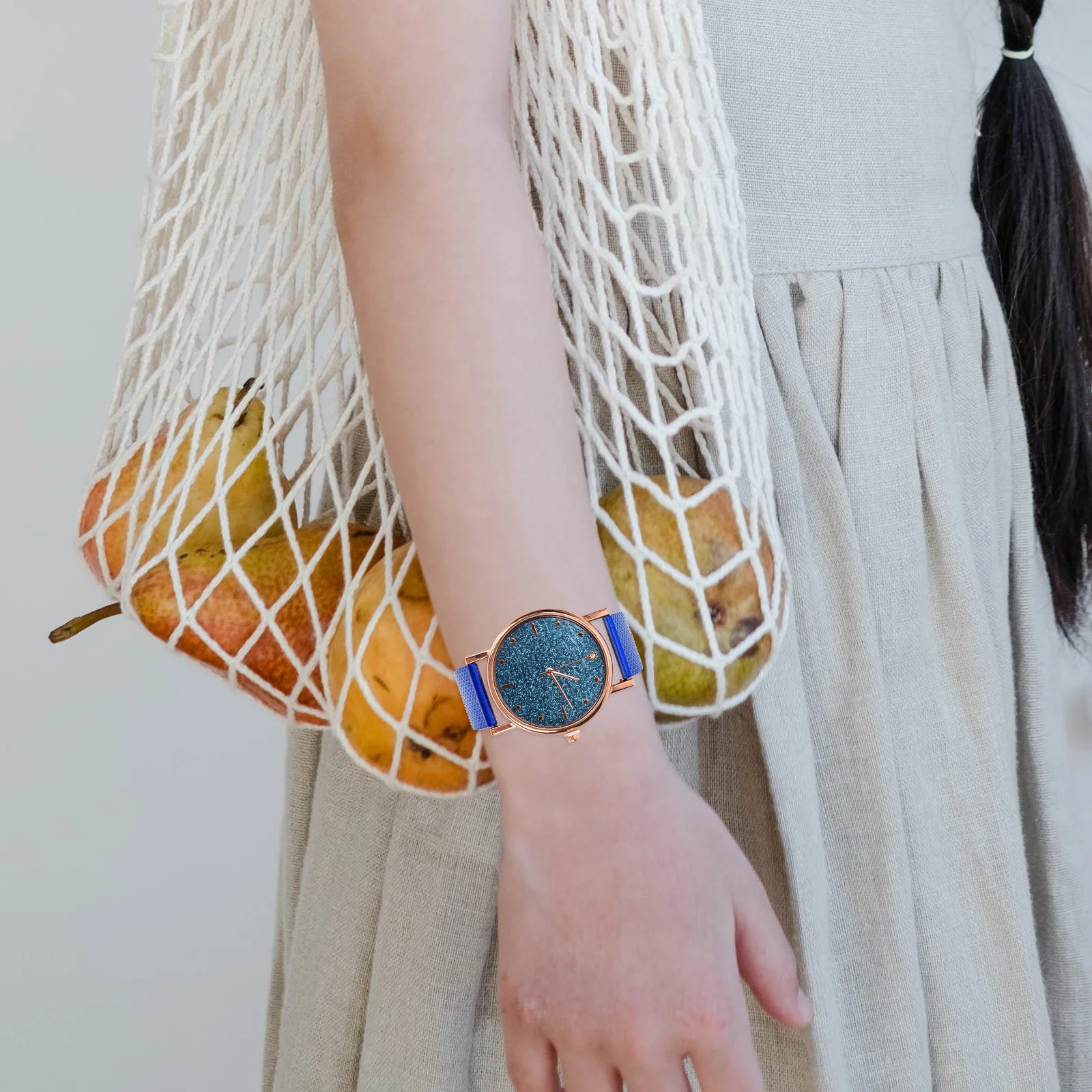 Women Quartz Watch Adjustable Silicone Band Skin-Friendly Hypoallergenic Lightweight Comfortable Fashion Retro Classic
Women Quartz Watch Adjustable Silicone Band Skin-Friendly Hypoallergenic Lightweight Comfortable Fashion Retro Classic