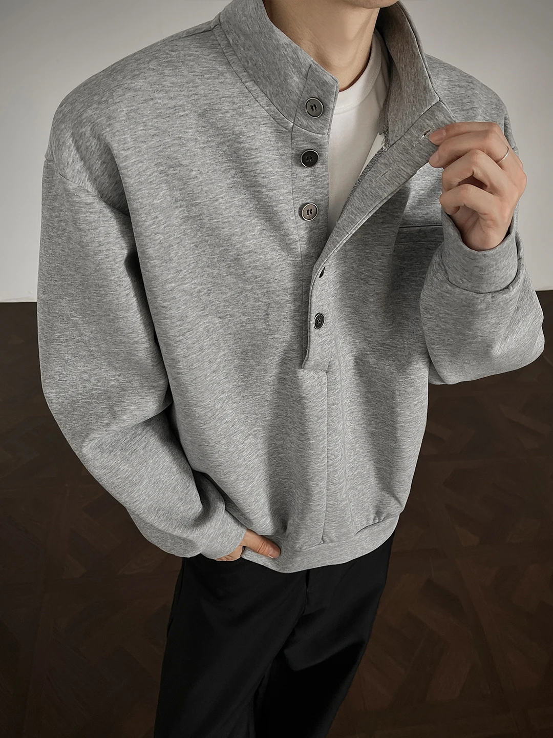 Мужская свободная толстовка с капюшоном, новинка 2025 года, модный бренд, осенняя, утепленная, удобная, с длинным рукавом, повседневный стиль
Мужская свободная толстовка с капюшоном, новинка 2025 года, модный бренд, осенняя, утепленная, удобная, с длинным рукавом, повседневный стиль