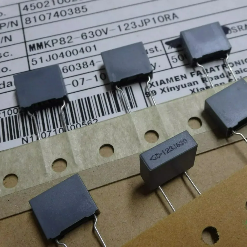 20pcs/lot Fara MMKP82 0.012uf 630v 12nf 123 Brand New 8mm Film Capacitor
20pcs/lot Fara MMKP82 0.012uf 630v 12nf 123 Brand New 8mm Film Capacitor