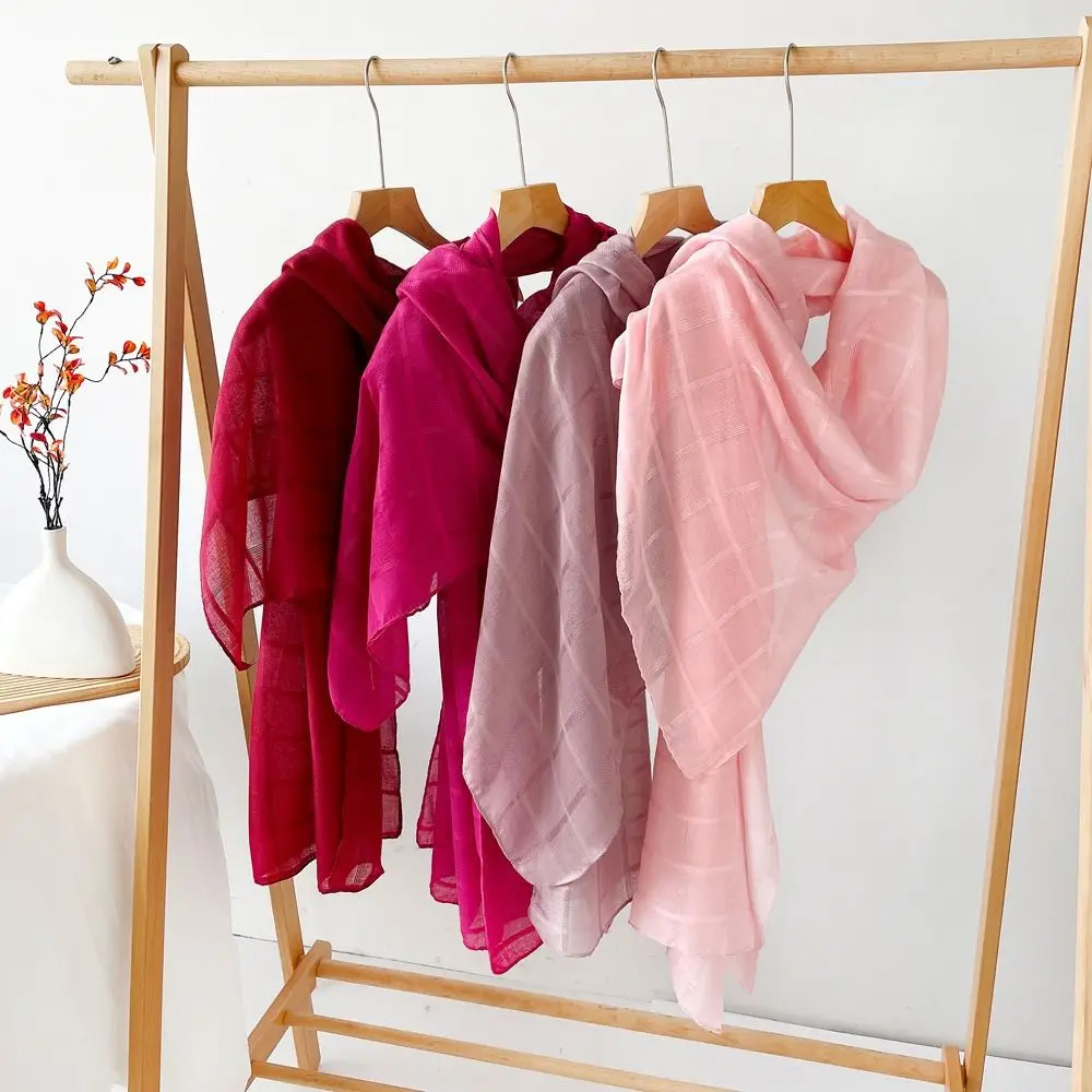 Fashion Korean Luxury Silk Scarf Elegant Thin Women's Shawls Strip Pure Color Long Silk Shawls Female
Fashion Korean Luxury Silk Scarf Elegant Thin Women's Shawls Strip Pure Color Long Silk Shawls Female