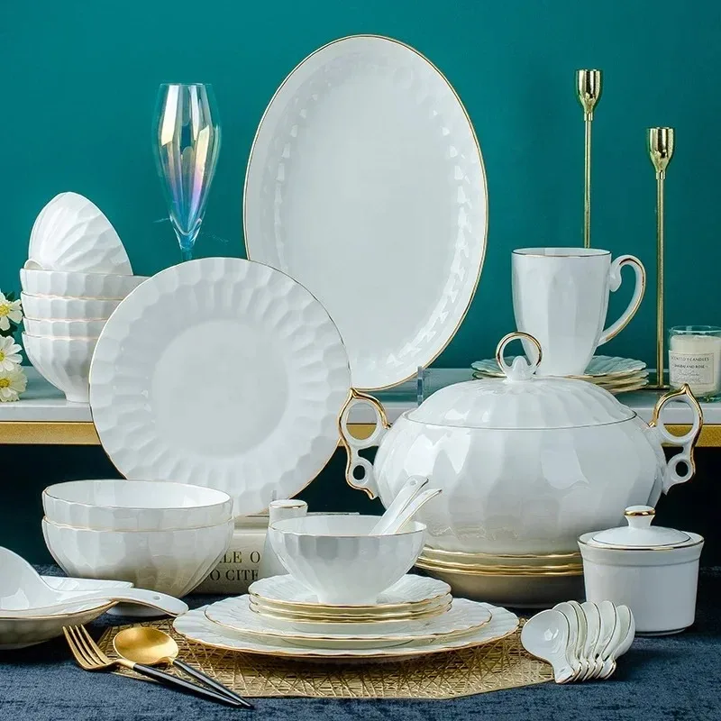 dubai restaurants crockery dinnerware sets fine bon china plates set gold rim embossed dinnerware sets for wedding
dubai restaurants crockery dinnerware sets fine bon china plates set gold rim embossed dinnerware sets for wedding