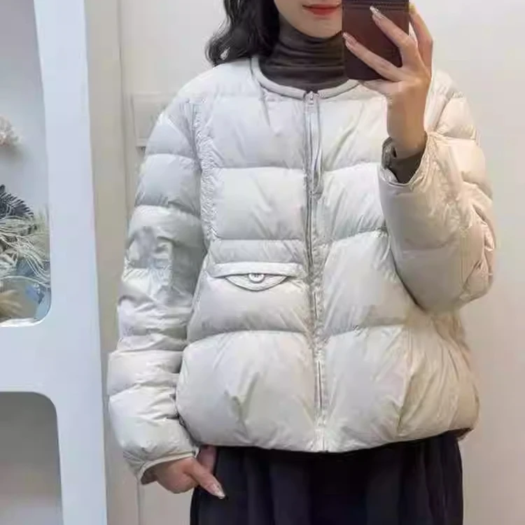 Winter New round Neck Splice Knitted Duck down Jacket Women's Korean Style Versatile White Duck Feather Ladies Outerwear
Winter New round Neck Splice Knitted Duck down Jacket Women's Korean Style Versatile White Duck Feather Ladies Outerwear