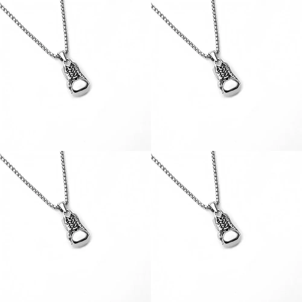 Retro Viking Pirate Iron Triangle Shield Men's Titanium Steel Pendant Necklace
Retro Viking Pirate Iron Triangle Shield Men's Titanium Steel Pendant Necklace