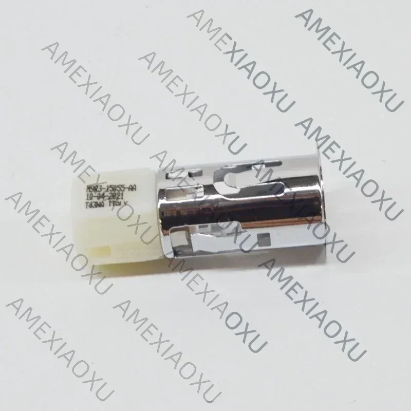 FOR LAND ROVER Range Rover Discovery Sport Evoque Defender Center Console Power Socket OEM LR144086 LR033359
FOR LAND ROVER Range Rover Discovery Sport Evoque Defender Center Console Power Socket OEM LR144086 LR033359