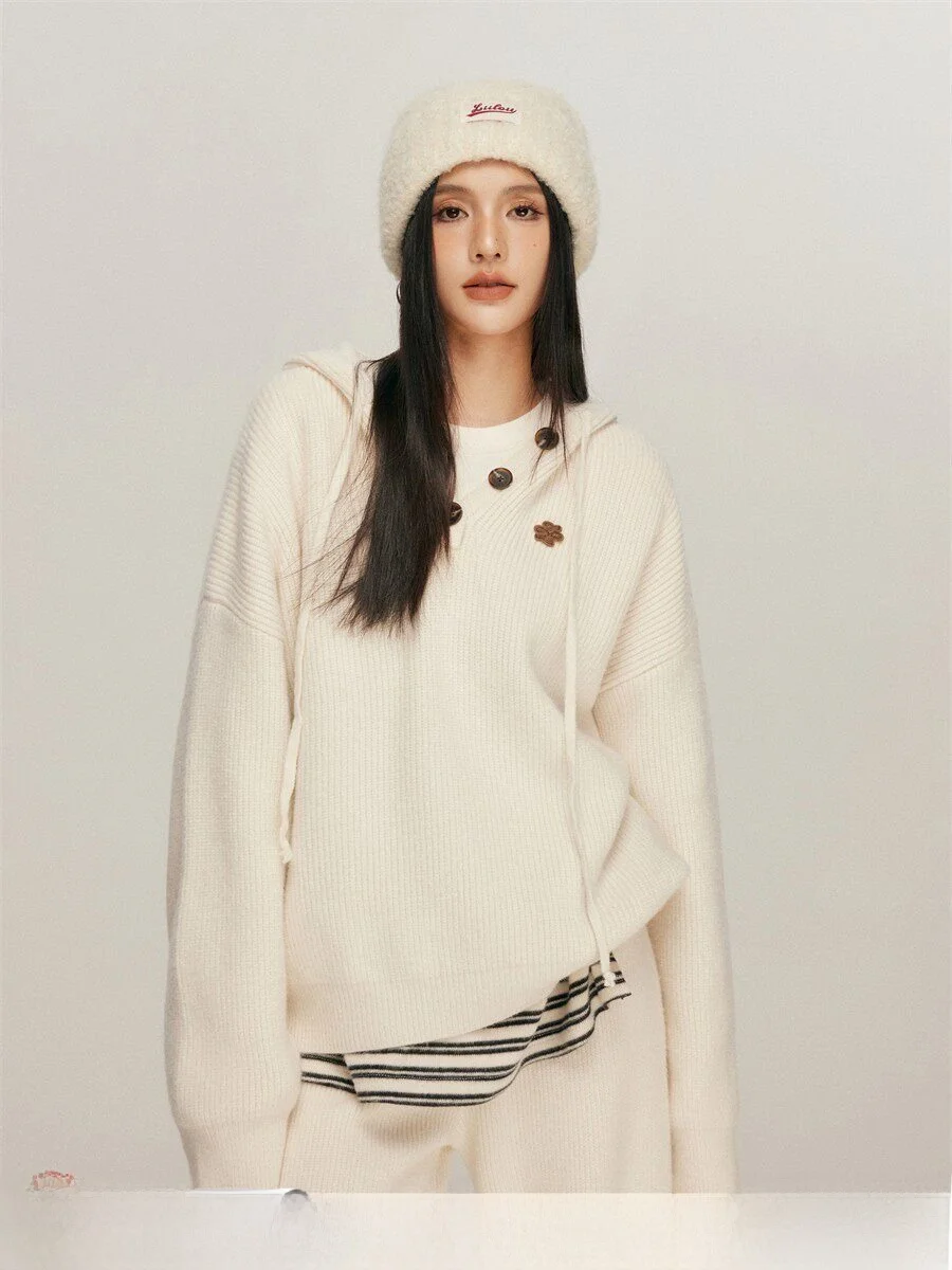 Liilou Yangzi Warm Knitted Loose Fitted Hat Top And Straight Leg Pants Two Piece Set for Women Spring Season Casual Faion
Liilou Yangzi Warm Knitted Loose Fitted Hat Top And Straight Leg Pants Two Piece Set for Women Spring Season Casual Faion