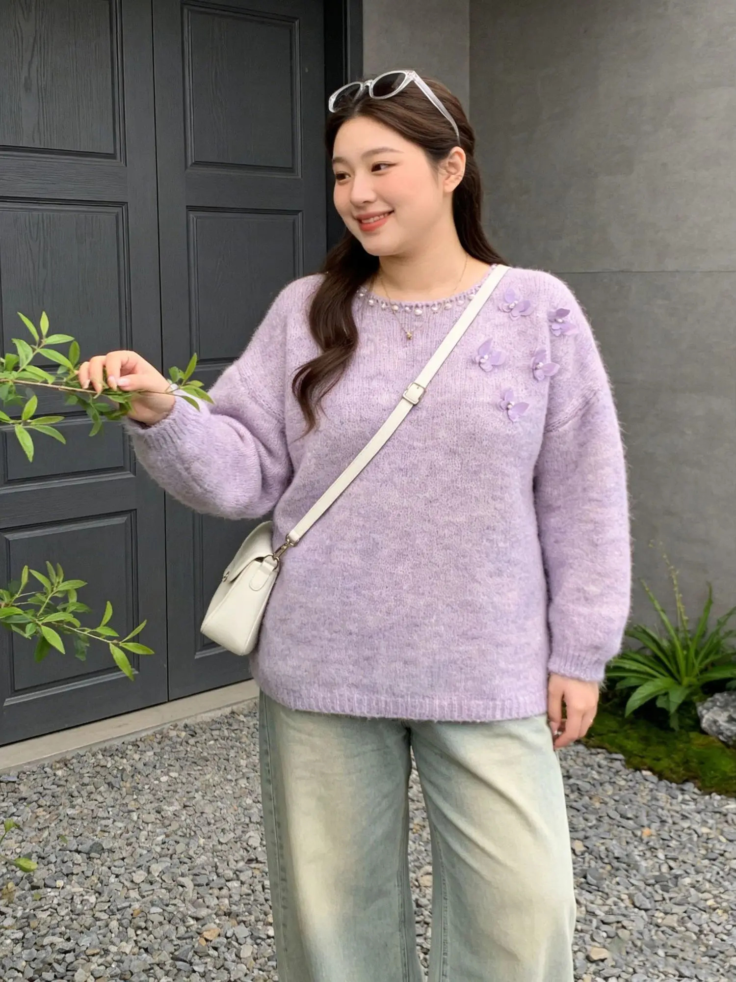 Новый модный женский вязаный свитер больших размеров с уникальным декором из бисера, фиолетовый, осенне-зимний, скрывающий живот
Новый модный женский вязаный свитер больших размеров с уникальным декором из бисера, фиолетовый, осенне-зимний, скрывающий живот