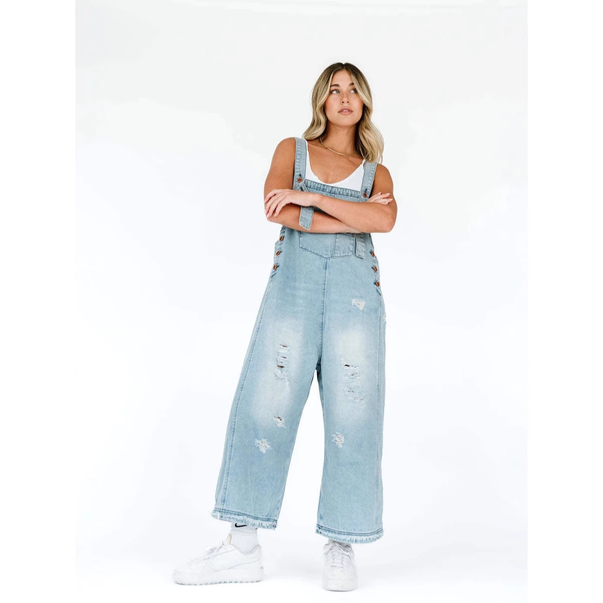 Fashionable Vintage Distressed Wide Leg Comfortable Women's Overalls Denim Overalls Trendy Commute Style Cotton Blend Fabric
Fashionable Vintage Distressed Wide Leg Comfortable Women's Overalls Denim Overalls Trendy Commute Style Cotton Blend Fabric