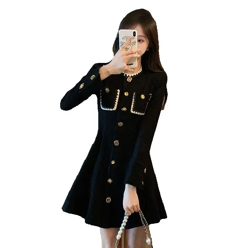 Spring Summer Mid-Long Dress 2025 New round collar single-breasted Women's Clothes black Fashion Female A Word Skirt Top
Spring Summer Mid-Long Dress 2025 New round collar single-breasted Women's Clothes black Fashion Female A Word Skirt Top