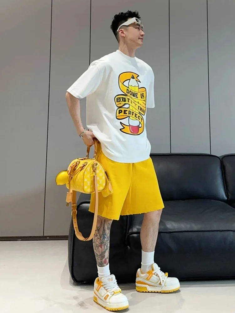 Summer New Style Casual Printed Tape Pencil Sketch Set Men's Loose Short Sleeve Shorts Two-Piece Set Cotton Polyester Blend
Summer New Style Casual Printed Tape Pencil Sketch Set Men's Loose Short Sleeve Shorts Two-Piece Set Cotton Polyester Blend