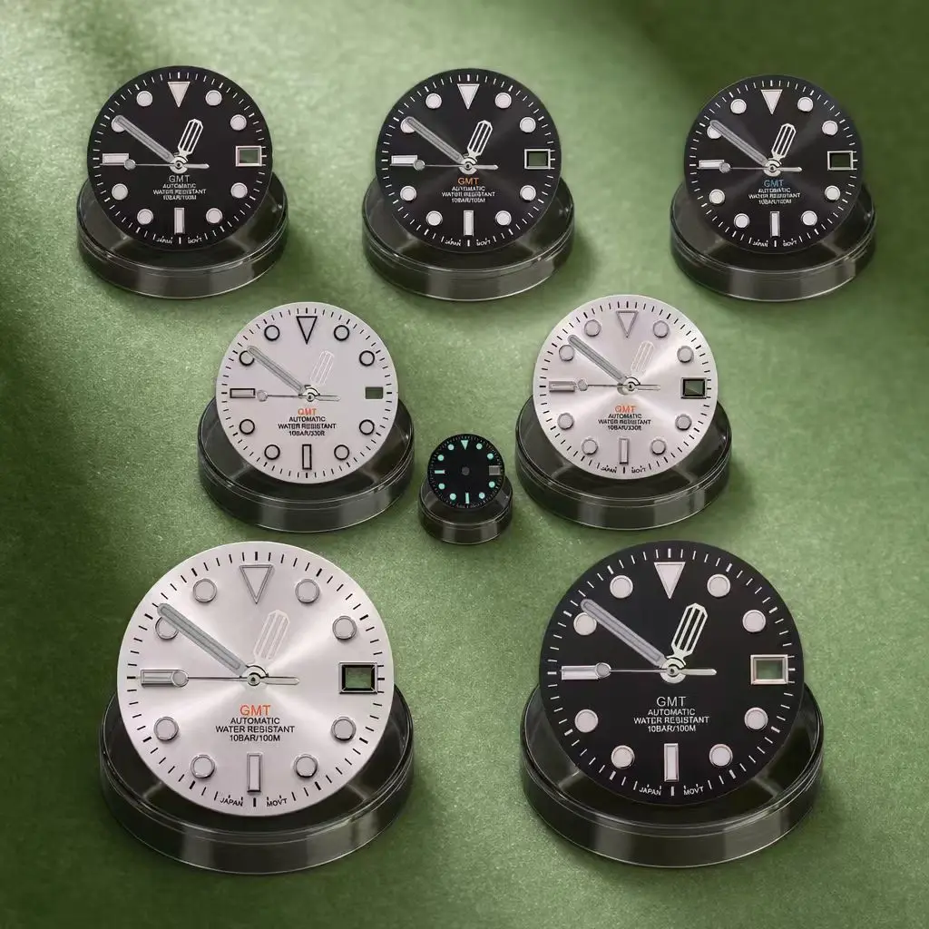 NH new 28.5mm S Logo Black GMT Dial Fit NH34 Movement Ice Blue Luminous Sunray Black Dial Watch Modification Accessories
NH new 28.5mm S Logo Black GMT Dial Fit NH34 Movement Ice Blue Luminous Sunray Black Dial Watch Modification Accessories
