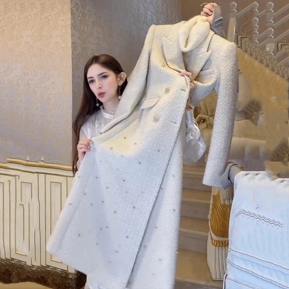 Luxury Woolen Coat Women Elegant Double-sided Rhinestone Wool Jacket Fashion Slim Warm Casual Outerwear Autumn Winter New 2024
Luxury Woolen Coat Women Elegant Double-sided Rhinestone Wool Jacket Fashion Slim Warm Casual Outerwear Autumn Winter New 2024
