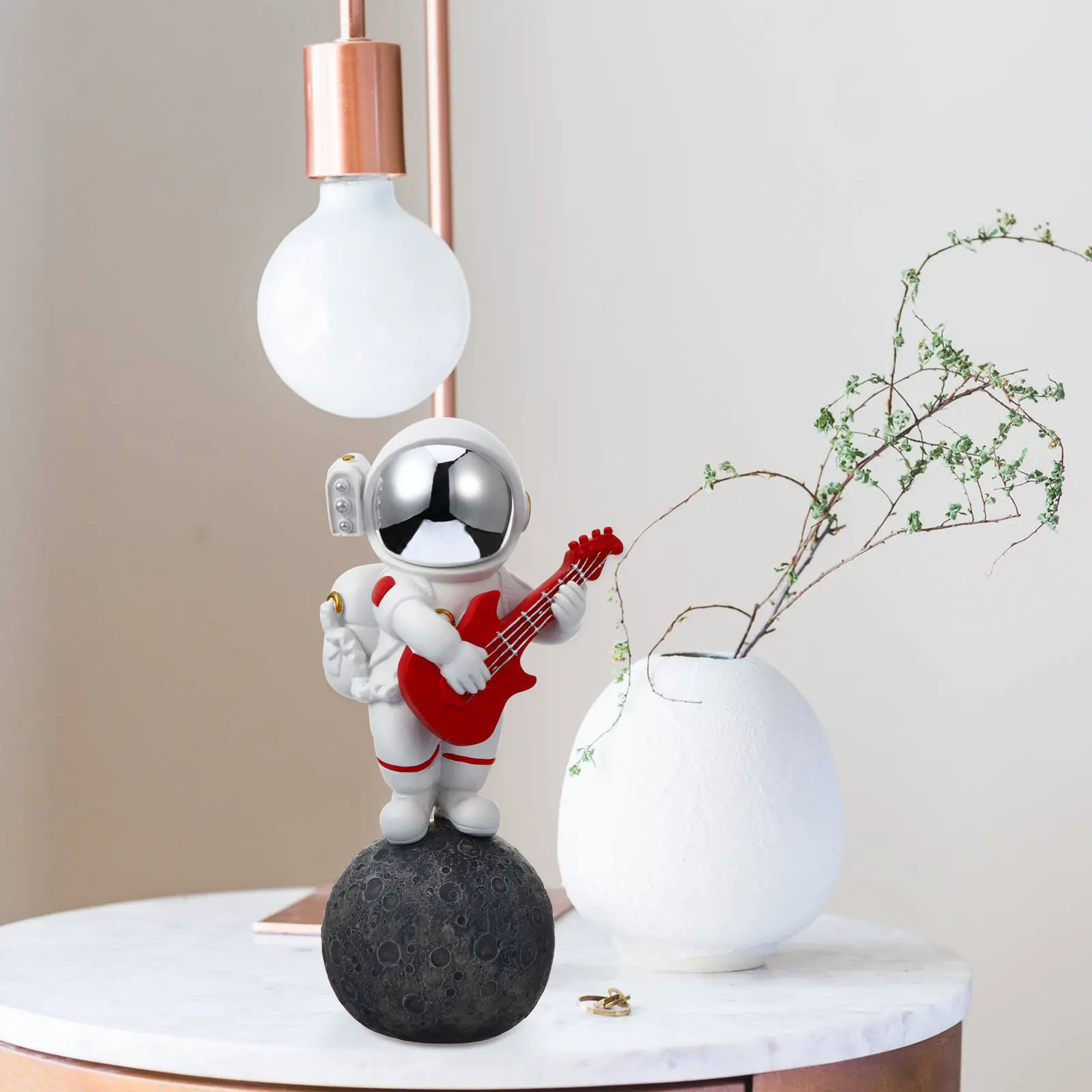 1Pcs Exquisite Resin Astronaut Desktop Ornament Lightweight Compact Indoor Outdoor Decoration Stylish Living Room Tabletop
1Pcs Exquisite Resin Astronaut Desktop Ornament Lightweight Compact Indoor Outdoor Decoration Stylish Living Room Tabletop