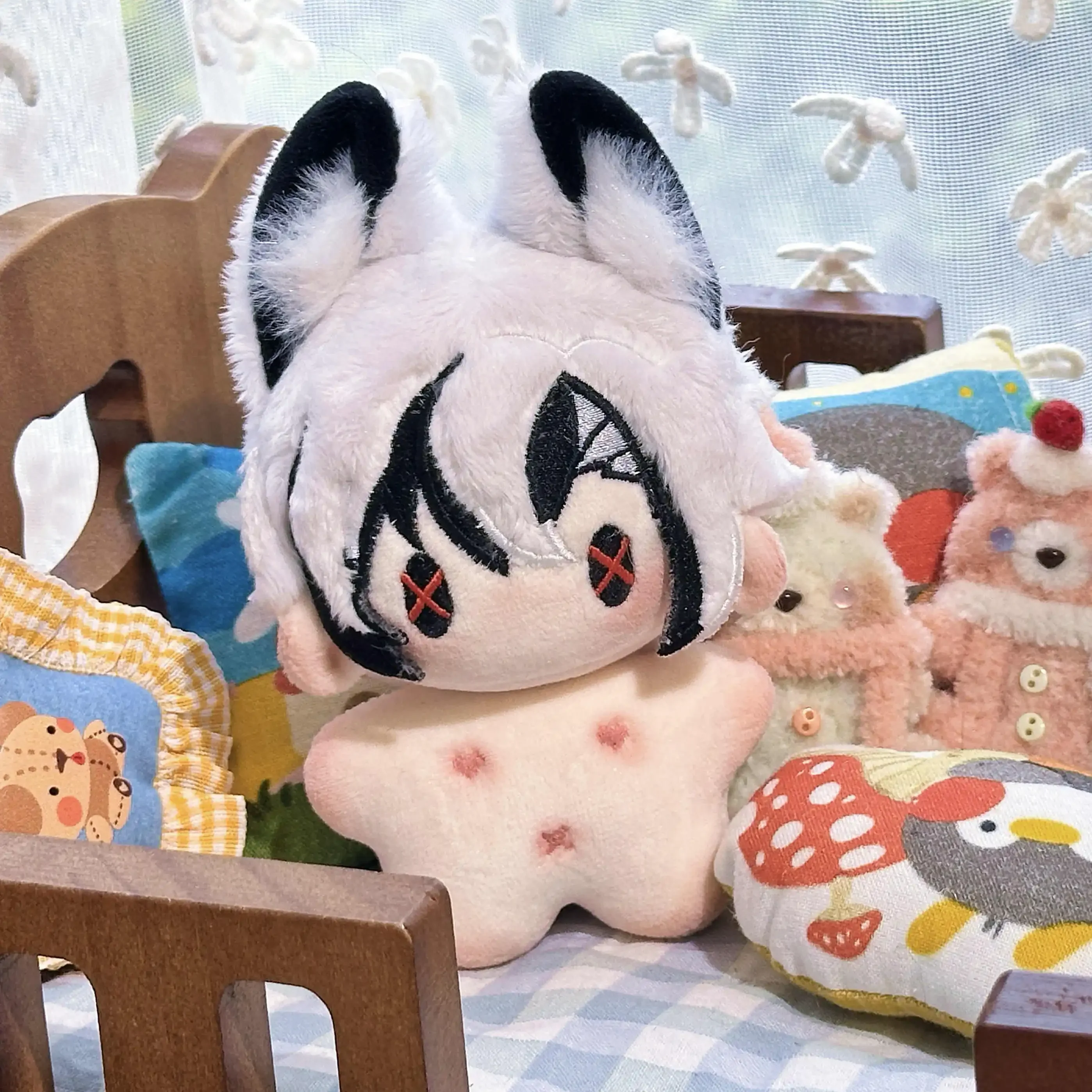 10 см аниме игра Genshin Impact Arlecchino кукла очаровательный плюшевый принт морская звезда кулон для тела косплей брелок игрушки подарок
10 см аниме игра Genshin Impact Arlecchino кукла очаровательный плюшевый принт морская звезда кулон для тела косплей брелок игрушки подарок